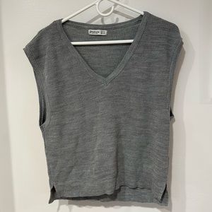 Stradivarius GREY VEST FLOWY SIZE SMALL